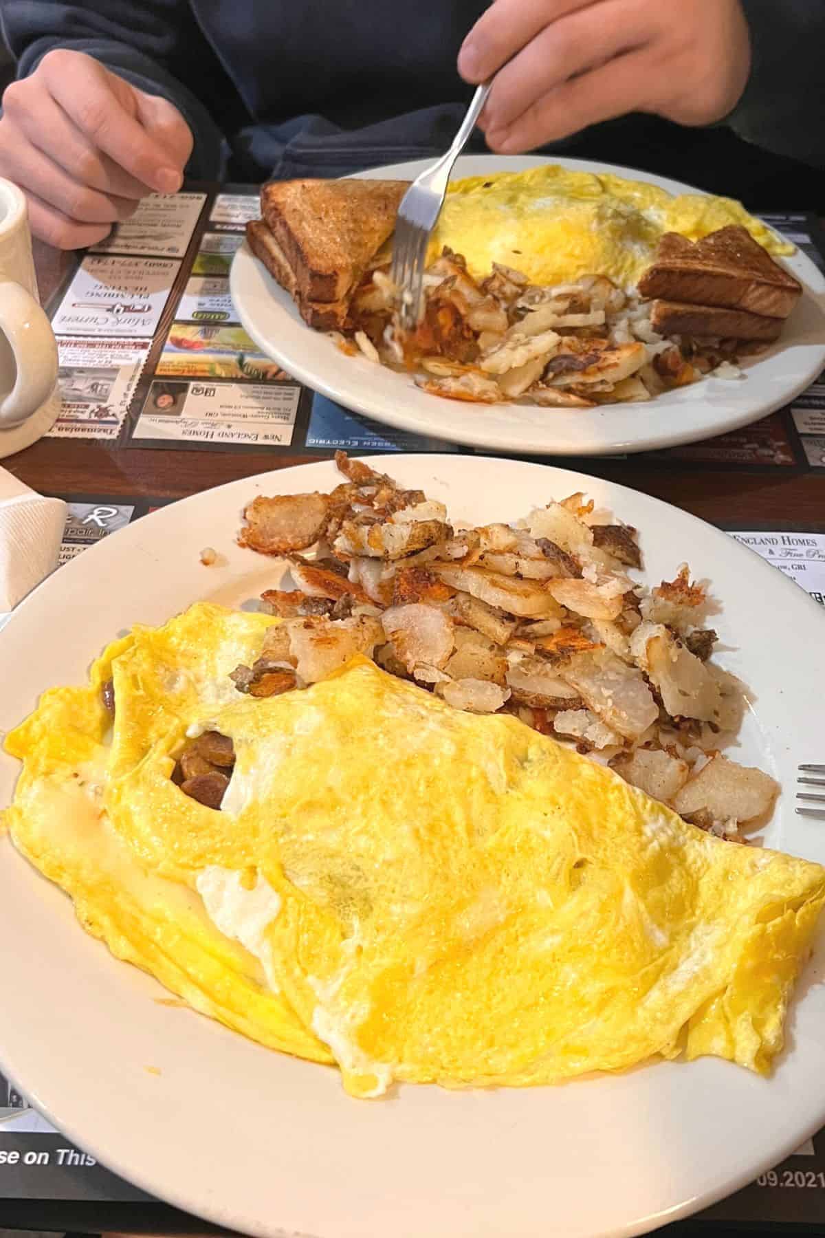omelet with home fries.