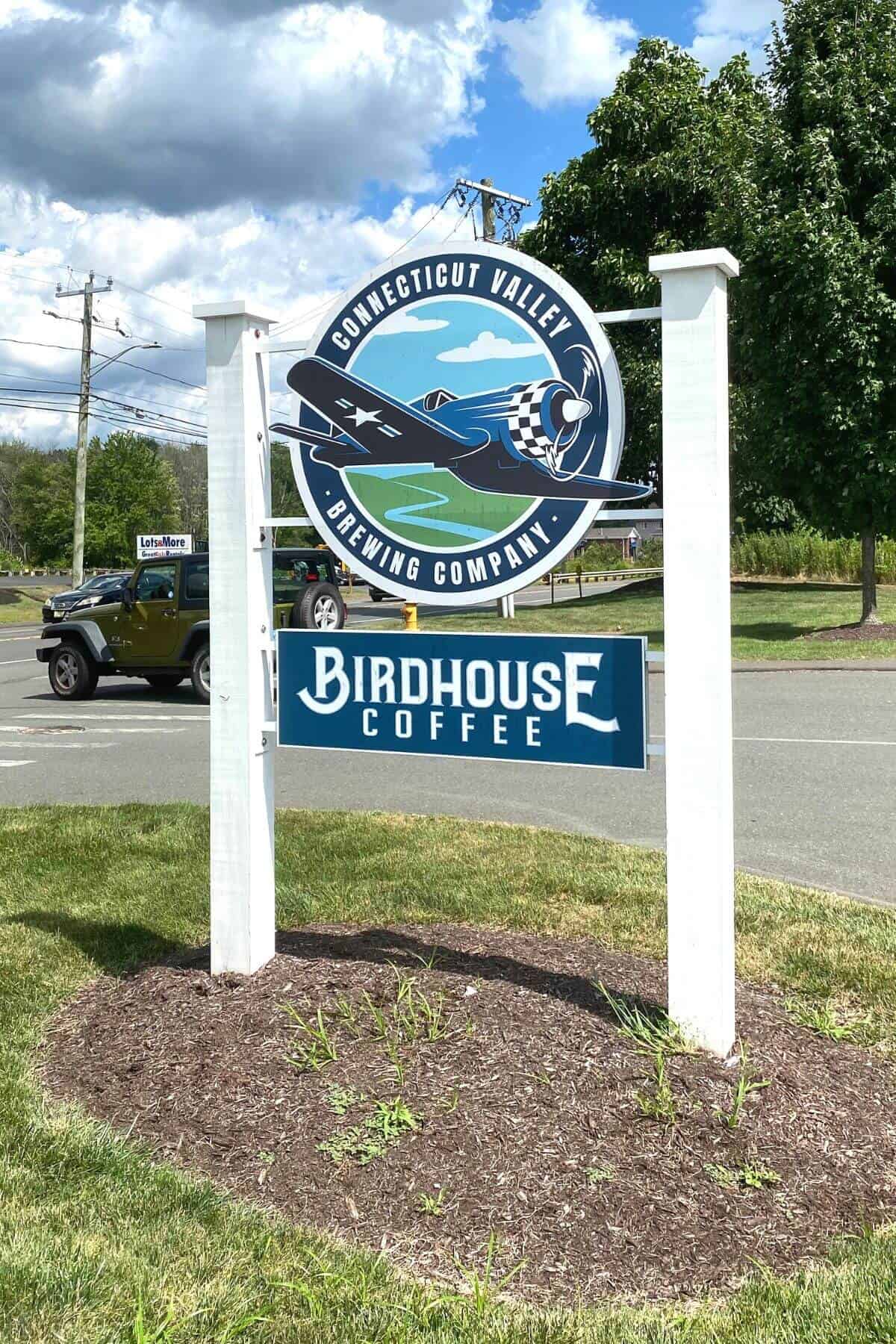 birdhouse coffee sign.